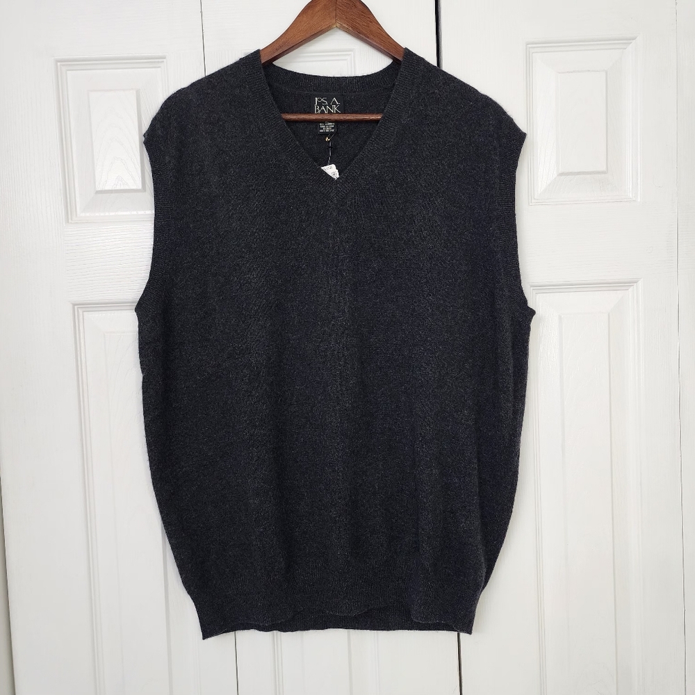 Jos. A. Bank Mens XL 100% Cashmere V-Neck Charcoal Sweater Vest. New. MSRP $225